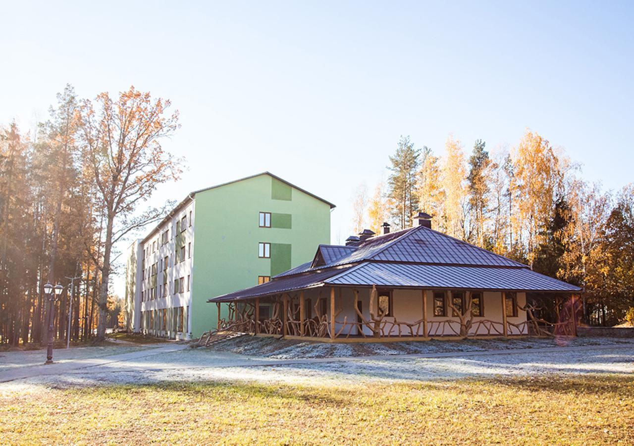 Green Park Hotel Airport Minsk Silichi Exterior photo