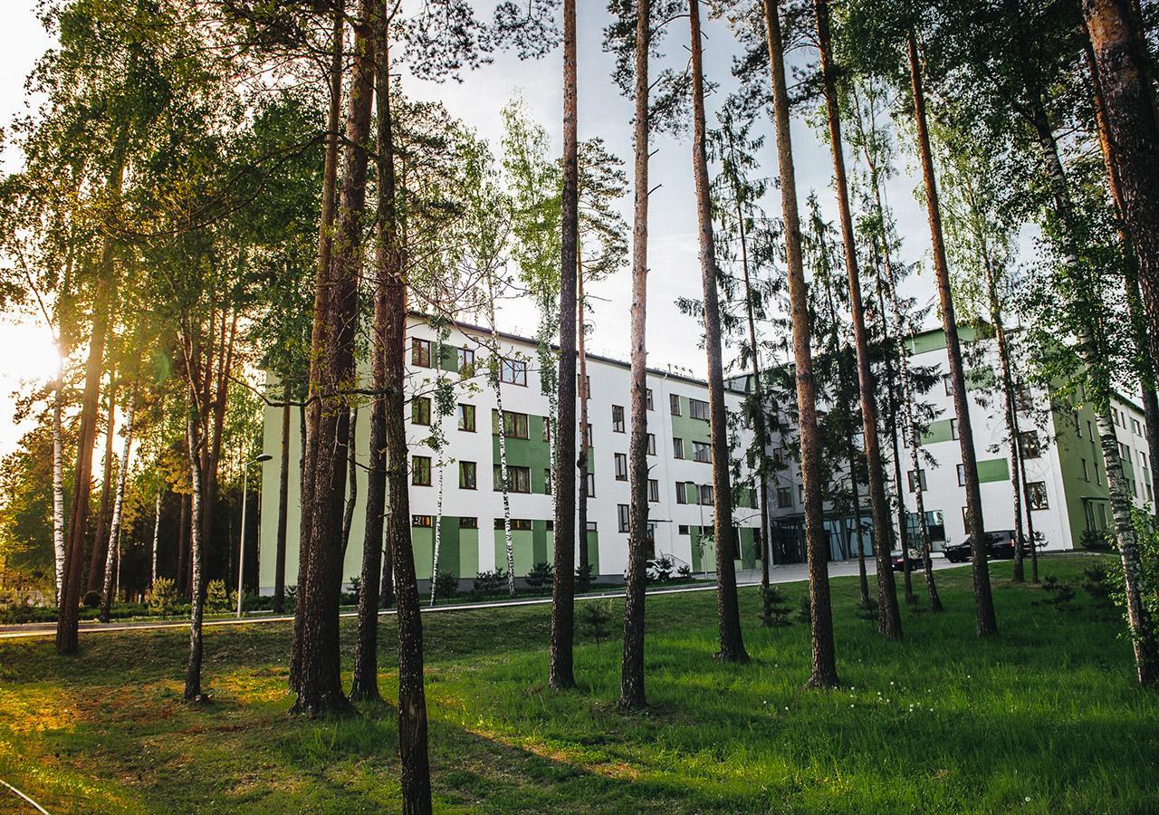 Green Park Hotel Airport Minsk Silichi Exterior photo